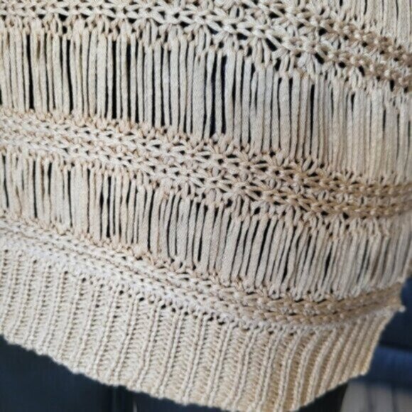 Frank Lyman Ribbon Crocheted Tunic Top NWT Sz M - Picture 9 of 9